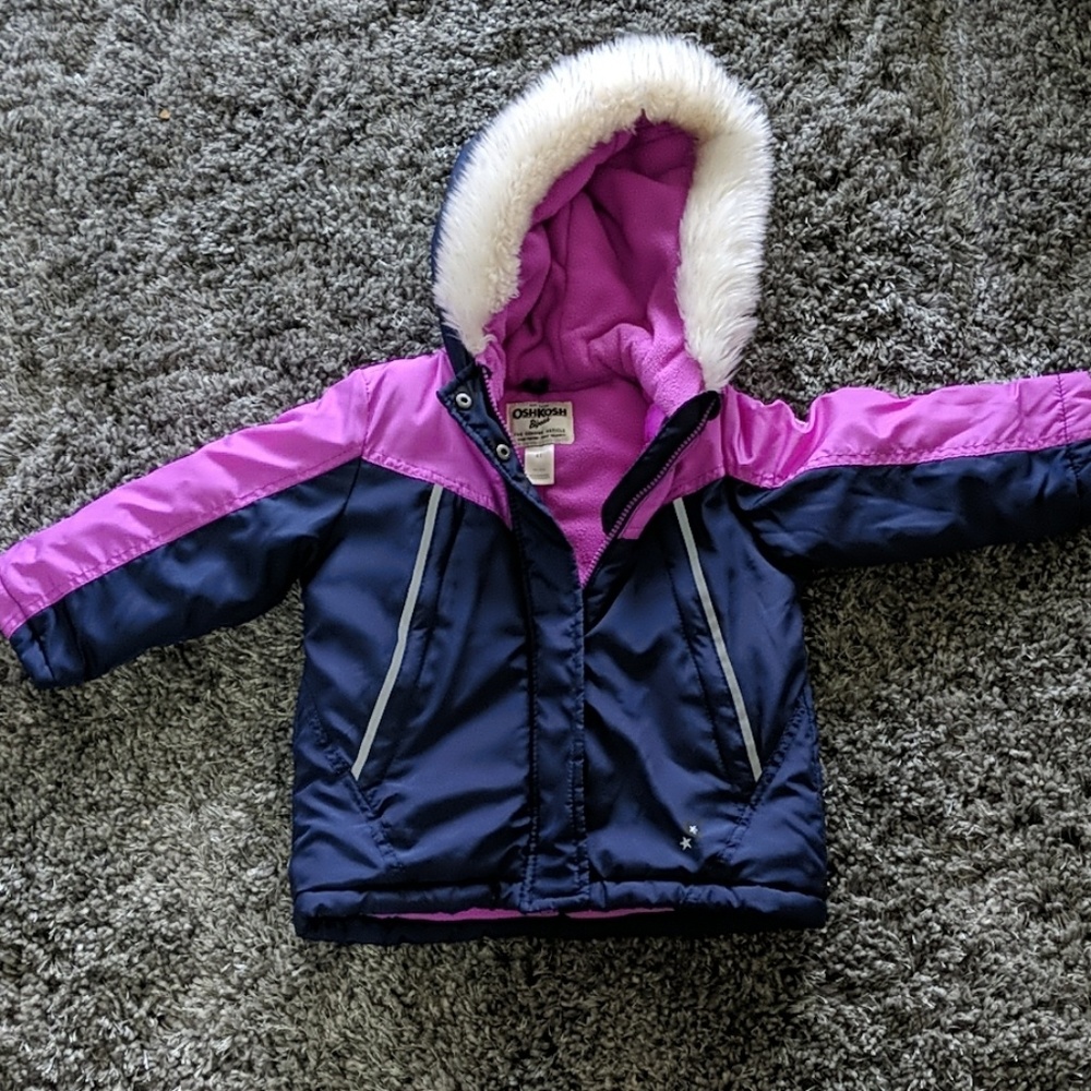 Snow Jacket / pants and snow boots size 4T/8 shoes